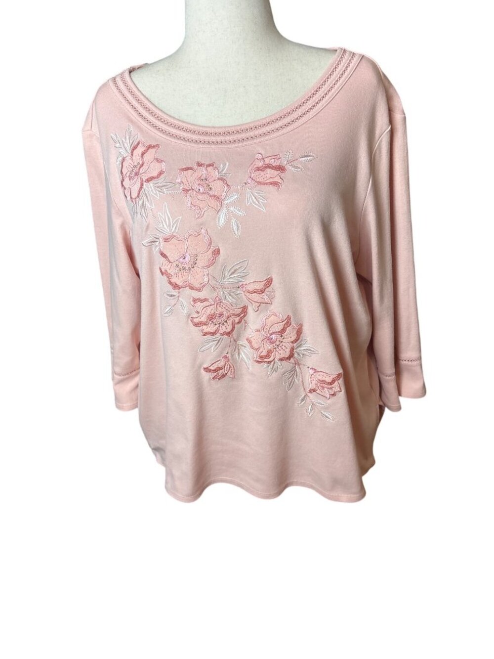 Alfred Dunner Pink Floral Embroidered 3/4 Sleeve Top Size L Cotton/Poly Blend